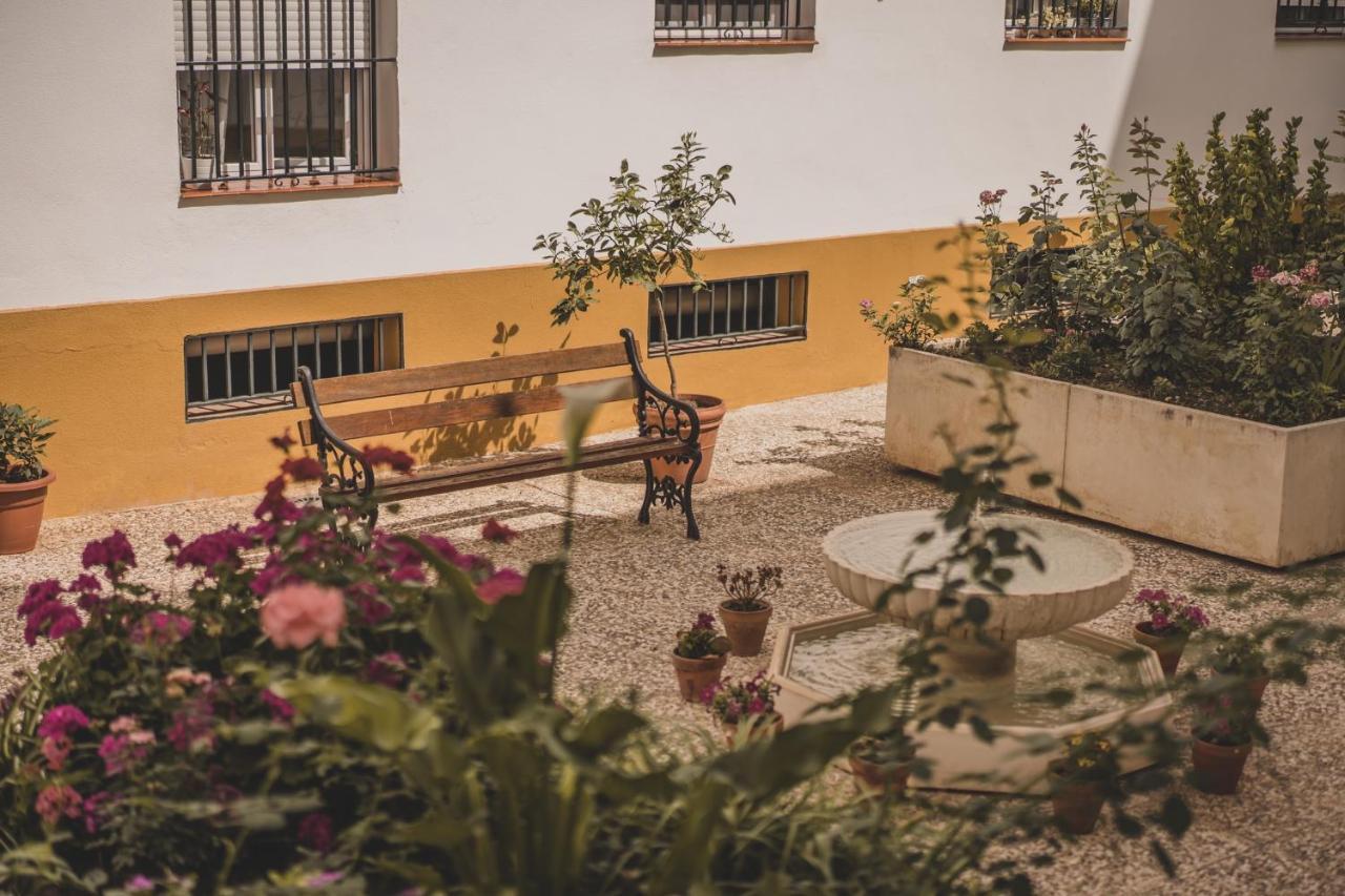 Apartamento Jardin De Santa Paula Siviglia Esterno foto