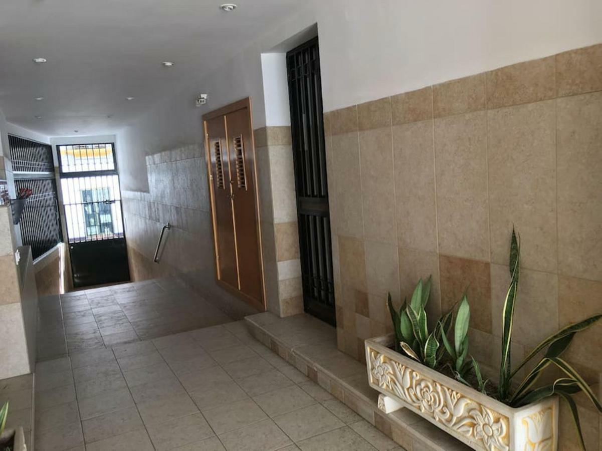 Apartamento Jardin De Santa Paula Siviglia Esterno foto